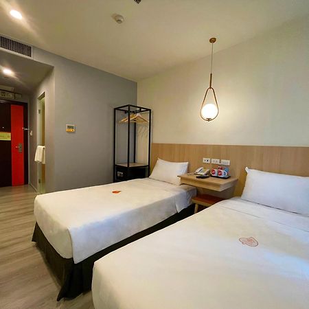 Go Hotels Plus Mandaluyong Eksteriør bilde