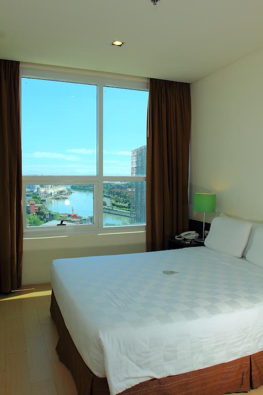 Go Hotels Plus Mandaluyong Eksteriør bilde