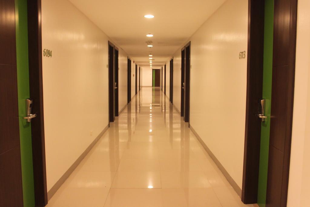 Go Hotels Plus Mandaluyong Eksteriør bilde