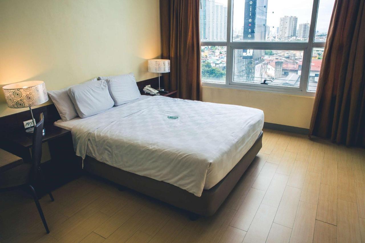 Go Hotels Plus Mandaluyong Eksteriør bilde