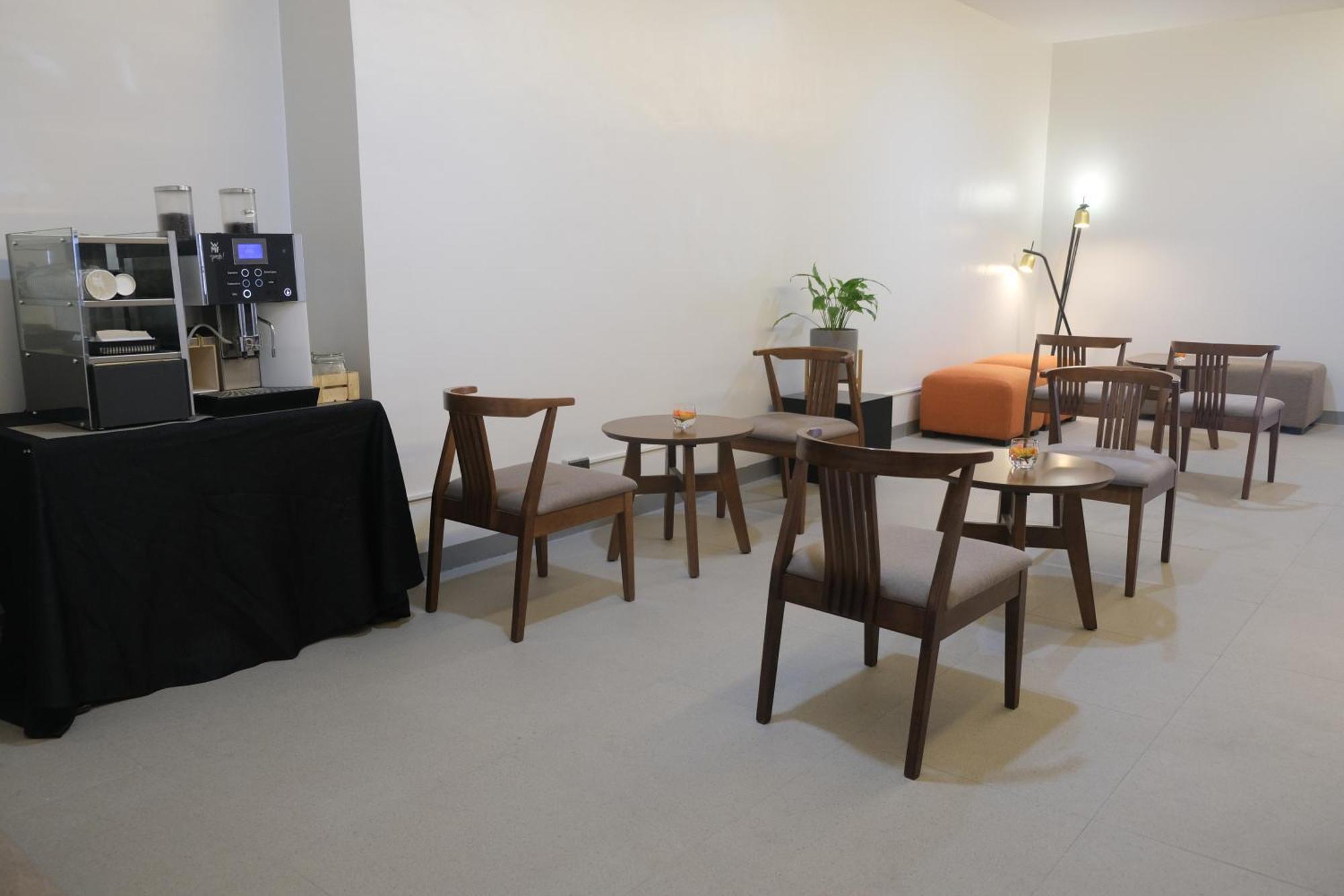 Go Hotels Plus Mandaluyong Eksteriør bilde