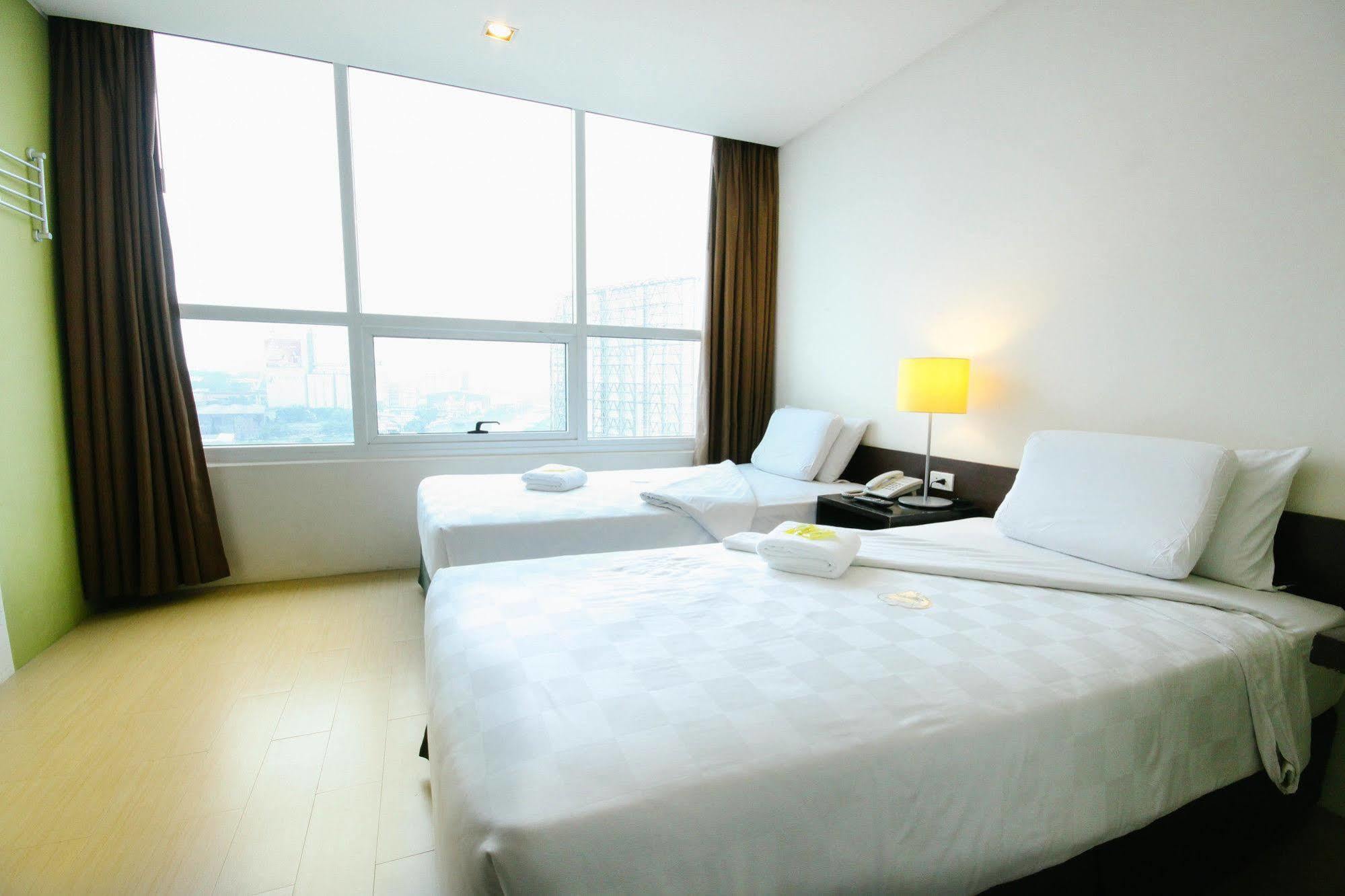 Go Hotels Plus Mandaluyong Eksteriør bilde